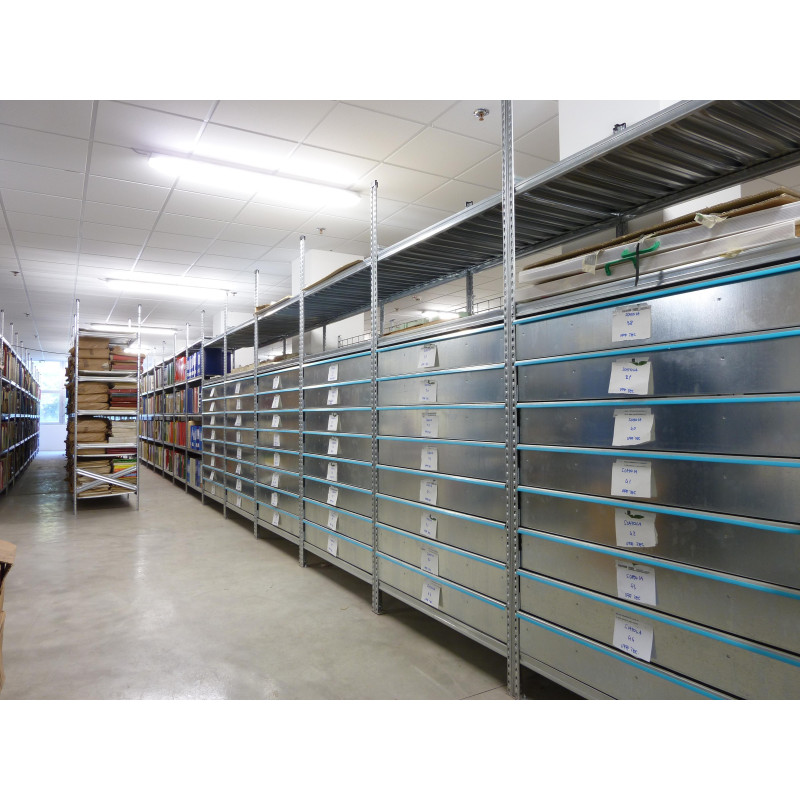 Regálová zásuvka 1500x600x99mm